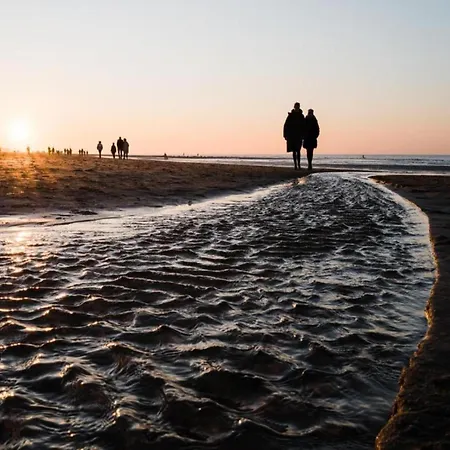 In Belgium With Stunning Sea View Apartment *